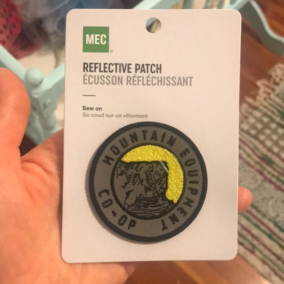 Official Mountain Equipment Co-Op old logo style reflective patch - Picture 1 of 3
